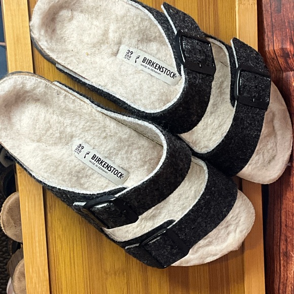 Birkenstock Women's Black Sandals - Picture 2 of 8